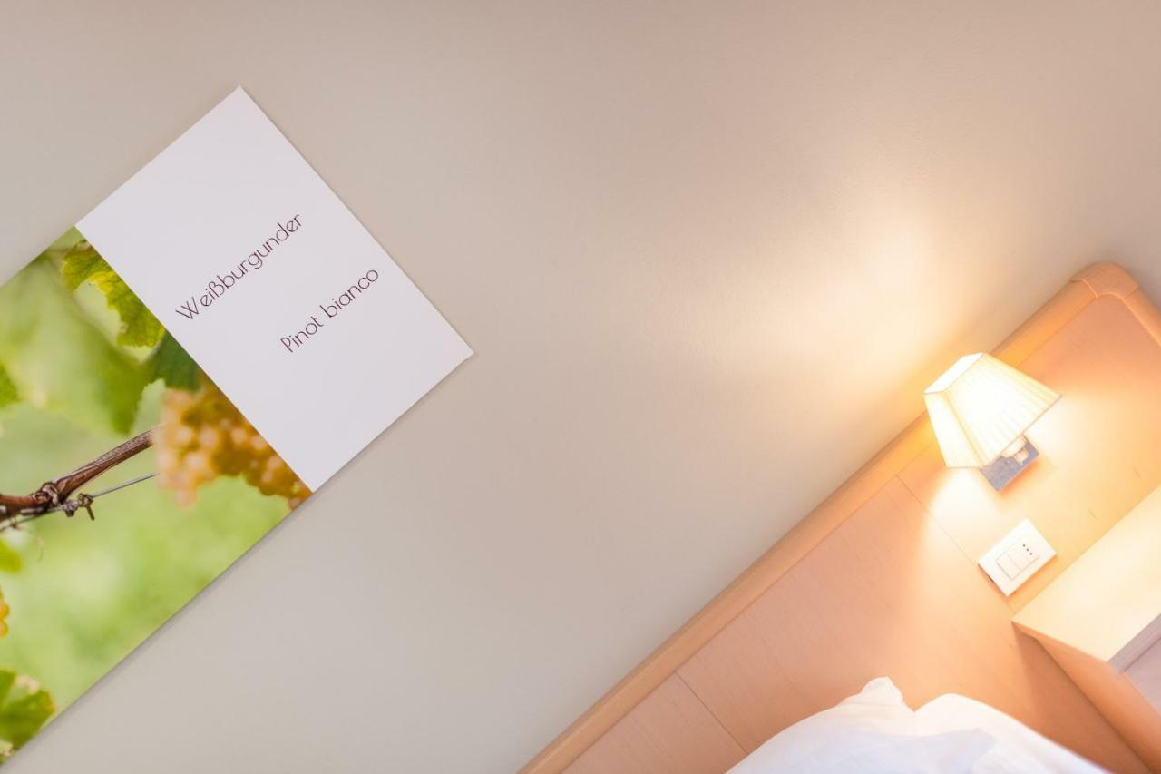 Garni Hotel Ritterhof Термено Екстериор снимка